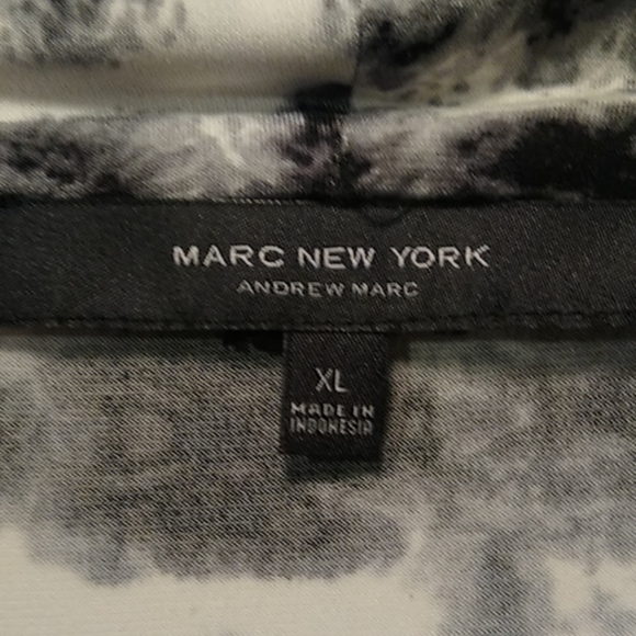 Andrew Marc New York Top - Size XL - Picture 4 of 4